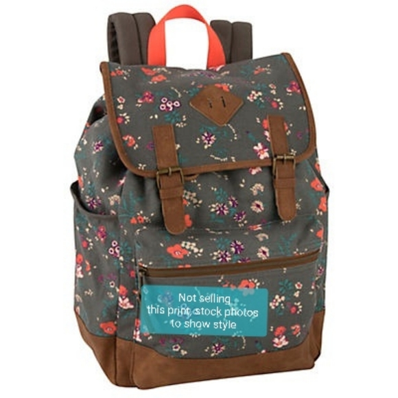 🙀EMMA & CHLOE Bohemian Print Trailmaker Backpack - Picture 6 of 12